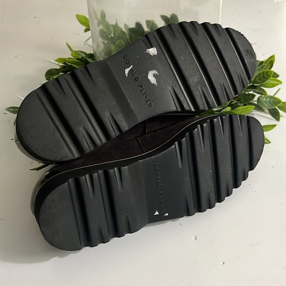 Donald J. Pliner Clio Loafer - Picture 9 of 13